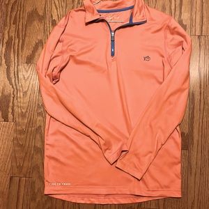 Vineyard vine quarter zip pullover . Tide to trail. Men's small worn once .